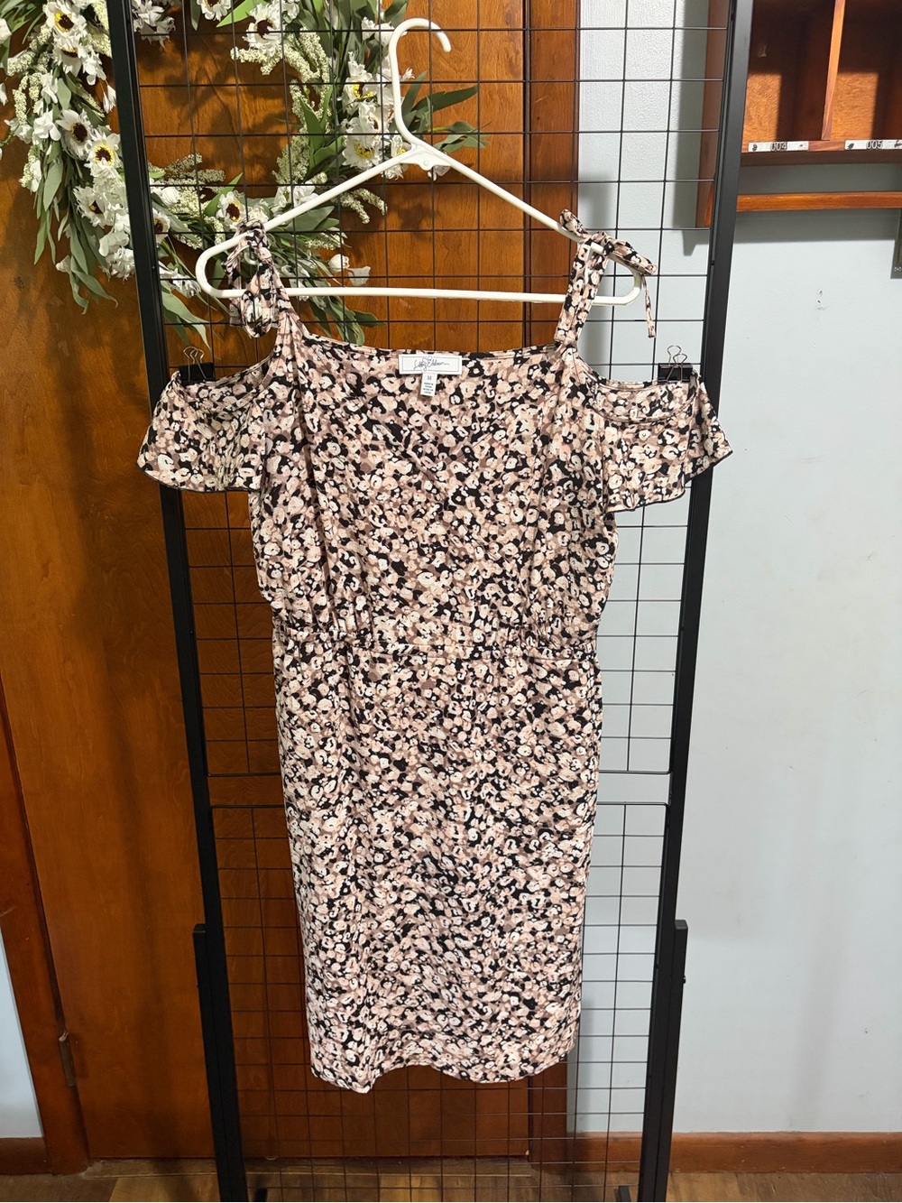 libby. edelman Black and Cream Floral Cold-Shoulder Midi Dress with Tie Straps